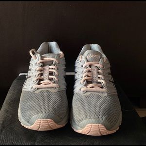 ASICS grey and pink gel quantum 180 womens sneaker